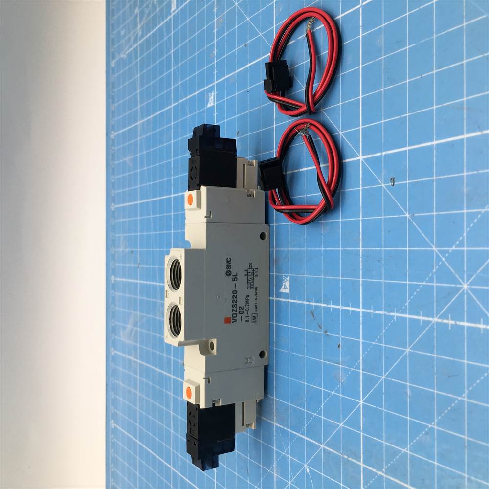 FA電材 空圧機器 <br> バルブ VQZ3220-5L-02 新品