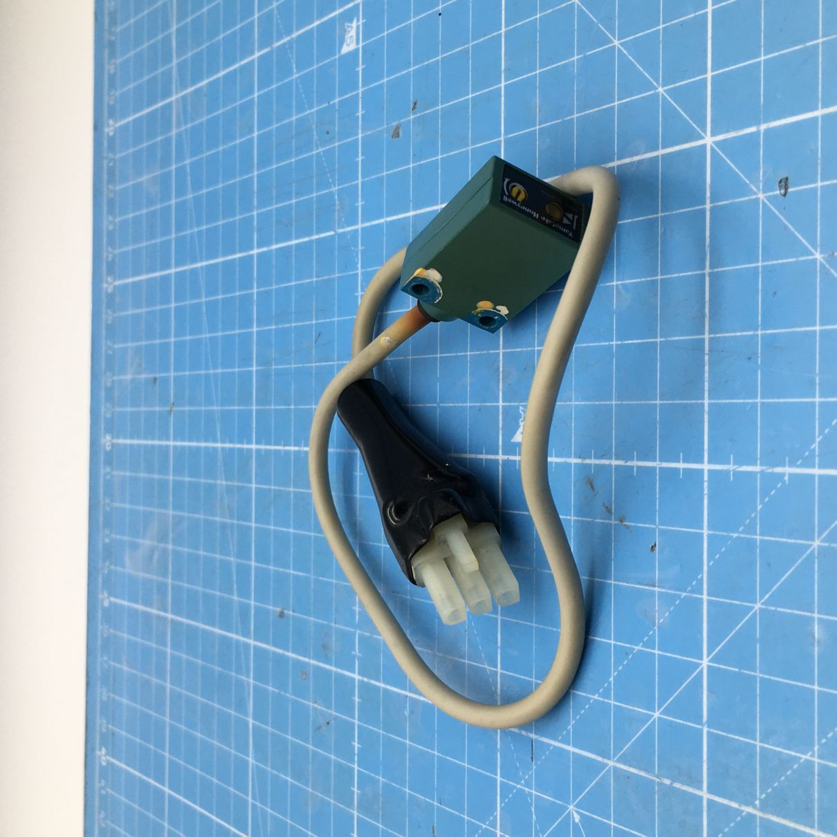 Panasonic 塗布機 BD12S <br> センサー FE7A-DSA6V 中古品