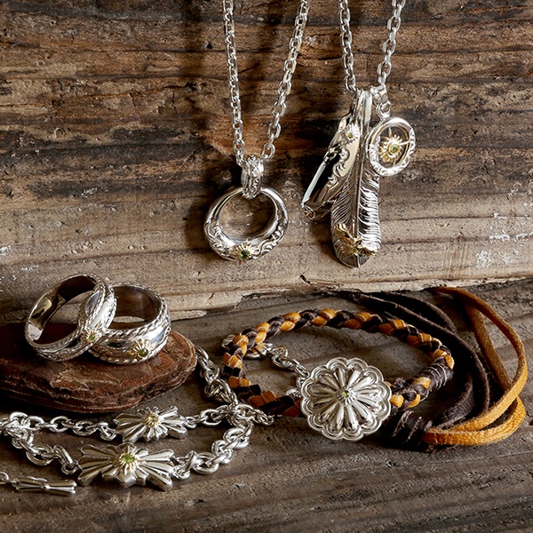 正規品　ARIZONA FREEDOM 太陽神 18K ペリドット ペリドット1.8mmカボション | OTHER | ARIZONA FREEDOM