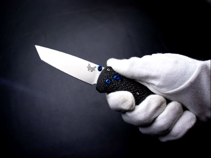 �٥���ᥤ�� �٥��륢���� 537-09 M390 �����ܥ�ե����С� BENCHMADE BAILOUT CARBONFIBER