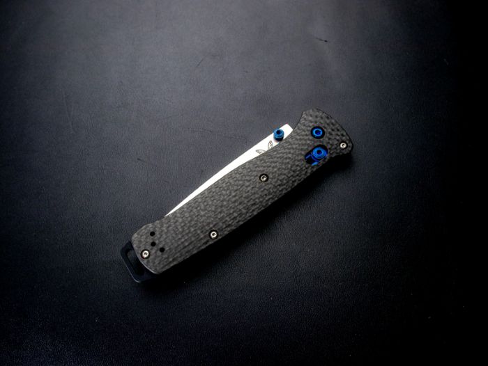 �٥���ᥤ�� �٥��륢���� 537-09 M390 �����ܥ�ե����С� BENCHMADE BAILOUT CARBONFIBER
