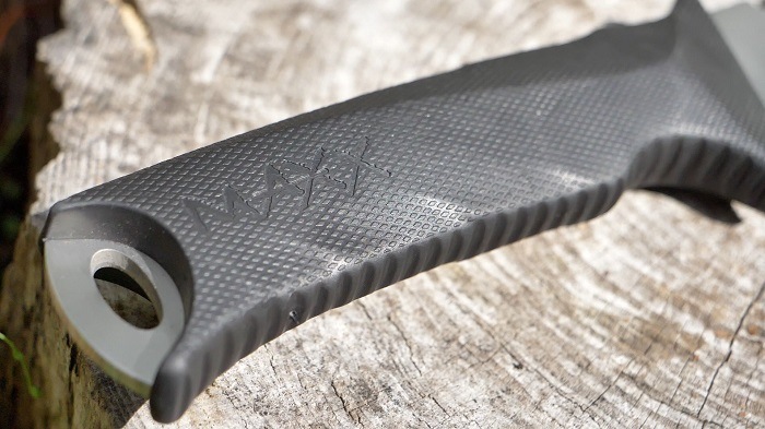 ���� ���ߥ饹/������ܥ�� �����˥ܡ� MAXX 2.0 23����� �ޥ����å� �ե륿�� 420���ƥ�쥹��/��С��ϥ�ɥ� Camillus CARNIVORE