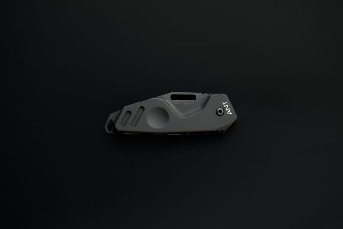 ���� �����ȥ쥤�� ��ƥ��� ER0467BLK ANT �ޤ���� �ʥ��� N690 �֥�å� EXTREMA RATIO�����������ʡ�