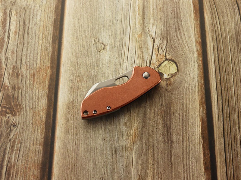 ���� CRKT 5311CU �ԥ顼 ���åѡ� �ޤ���ߥʥ��� ������ӥ���С��ʥ���&�ġ��� PILAR COPPER �ڥ쥿���ѥå��ץ饹����̵����