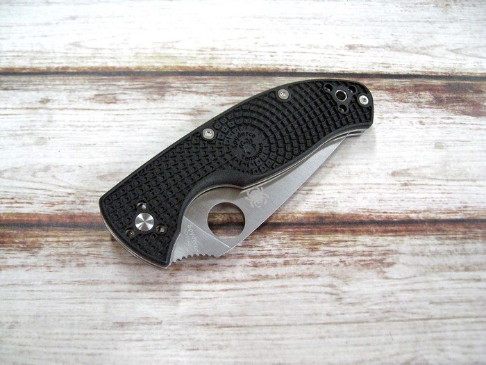 ѥ륳 /ƥͥ㥹 ľ 8Cr13MoVƥ쥹/G-10 ϥɥ ޾ ʥ C122PBK Spayderco TENACIOUS Lightweightڥ᡼̵