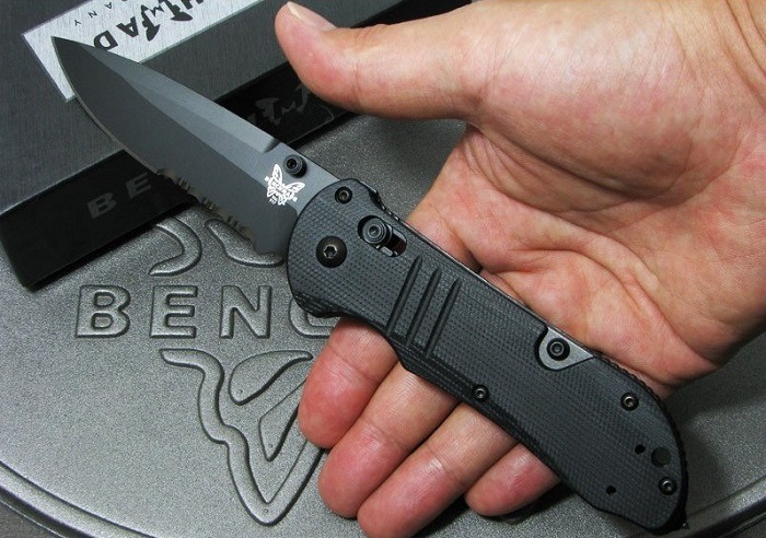 ���� �٥���ᥤ�� 917SBK �����ƥ����� �ȥꥢ���� �֥�å�ľ���ȥ���ӿ� ,�ޤ���ߥʥ��� ,BENCHMADE Tactical Triage�����������ʡ�