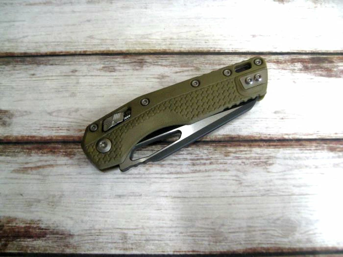 �ޥ������ƥå� MSI RAM���å� 210T1PMDE ���󥸥�������� DE M390 �ޤꤿ���ߥʥ��� S/E Tri-Grip Injections Microtech Knives