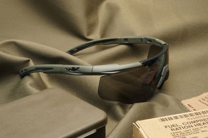 �ڿ�������������͡ۥ磻�꡼���å���/�����С� ���ɥХ󥹥� 308G-3  3��� �˸���� OD Green �ե졼�� SABER ADVANCED��Wiley X��������Ź��
