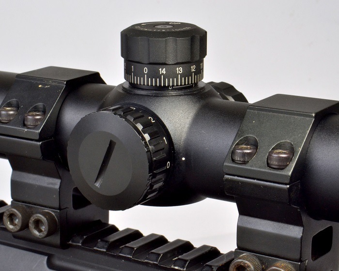 �� �Ρ��٥륢���ॺ ���� 2022ǯ��ǥ� ���å���� TAC ONE 12424IR �饤�ե� ��������