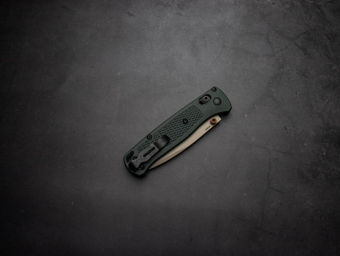 �٥���ᥤ�� �Х������� ���������꡼�� 535TN-2601 BENCHMADE BUGOUT TAIGA GREEN GRIVORY 
