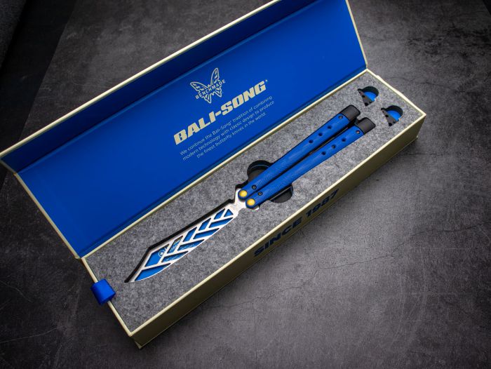 �٥���ᥤ�� �ͥ����� �ȥ졼�ʡ� �֥롼 G10 99T BENCHMADE NECRON TRAINER BLUE G10 (�Ϥʤ�)�����������ʡ�