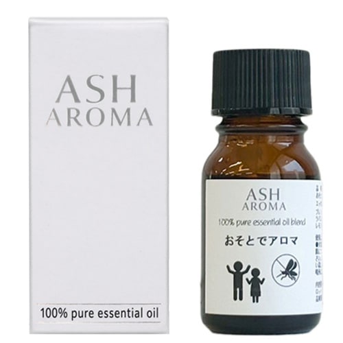 おそとでアロマ エッセンシャルオイル ブレンド 10ml 箱入り 科学的な虫除け剤を不使用 アロマオイル エッセンシャルオイル 精油 アロマ オリジナルブレンド ラバンジン レモングラス ティートゥリー ユーカリ