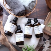 高級フローラルアロマオイルセット（ローズ、ネロリ、ジャスミン）