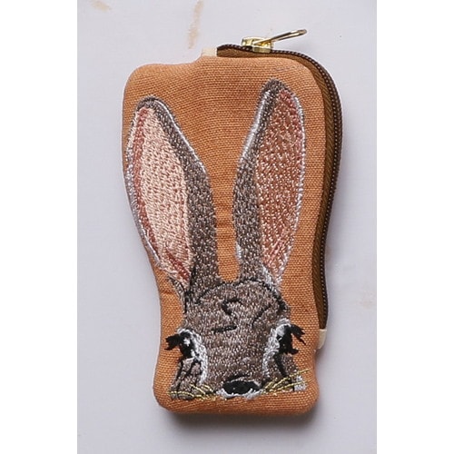 うさぎ刺繍ポーチ