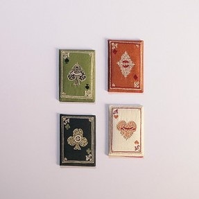 トランプ刺繍ミラー | FASHION GOODS | THOUGHT OF TOKYO KANKAN
