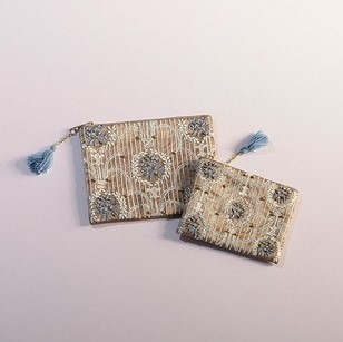 ビーズ刺繍ポーチ(ﾌﾞﾗｳﾝ)