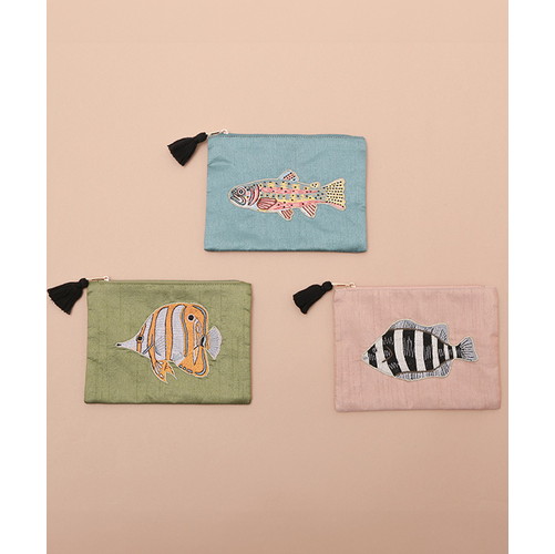 フィッシュ刺繍ポーチ