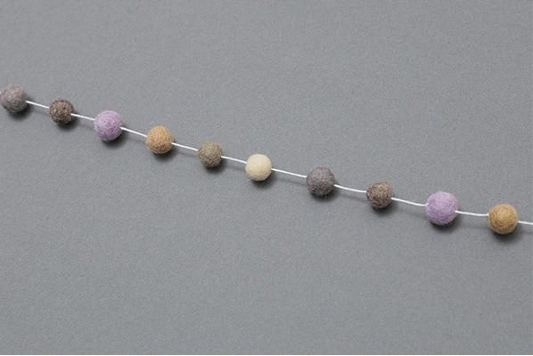 フェルトボール ガーランドS