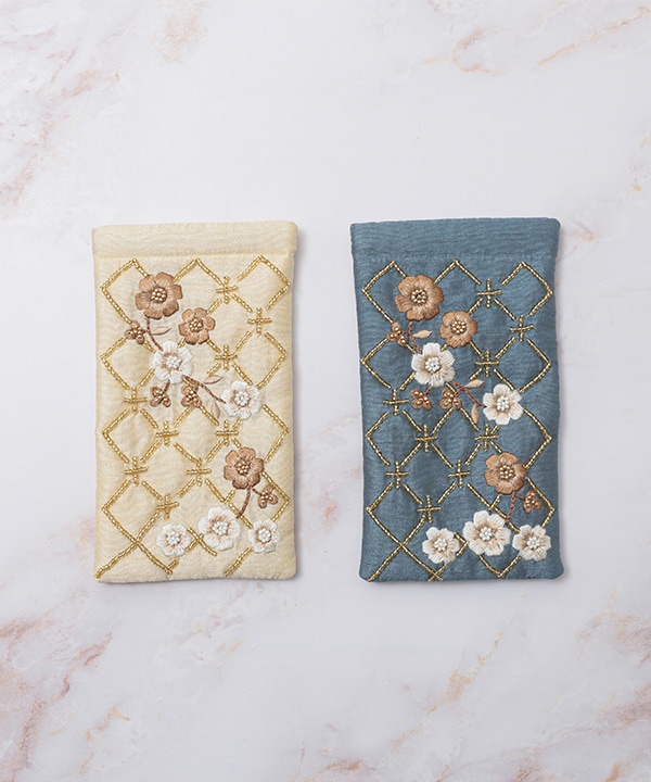 フラワー格子 刺繍メガネケース