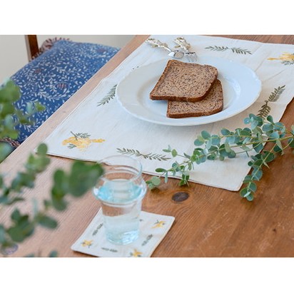 ミモザ刺繍コースター