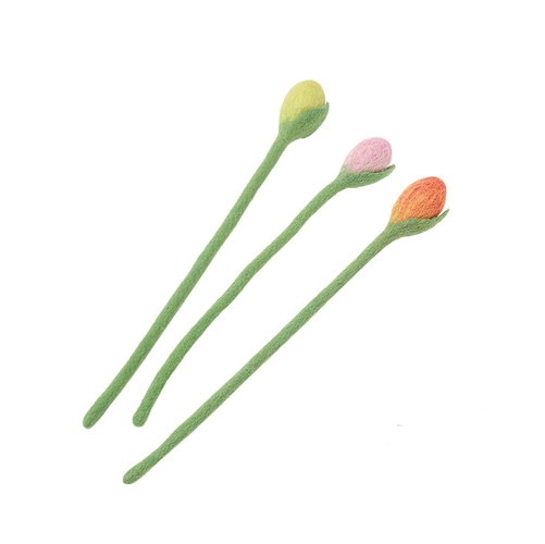 フェルトフラワー(チューリップつぼみ)