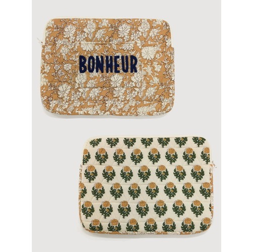 ブークレ刺繍PCケース