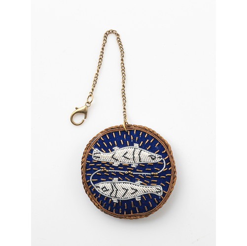 絹刺繍　　掛軸 多色 金色装飾　猿さん家族 楽天市場】＼ 20％offクーポン ／ 黒留袖 正絹 金糸刺繍 鶴
