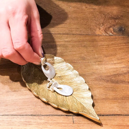 ブラスリーフプレート(ゴールド)