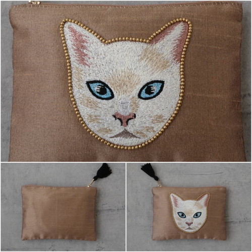 キャット刺繍フラットポーチ