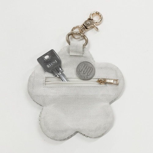 フラワーキーポーチ