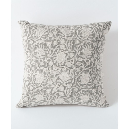 ブロック柄デジタルプリントクッション(中綿付)