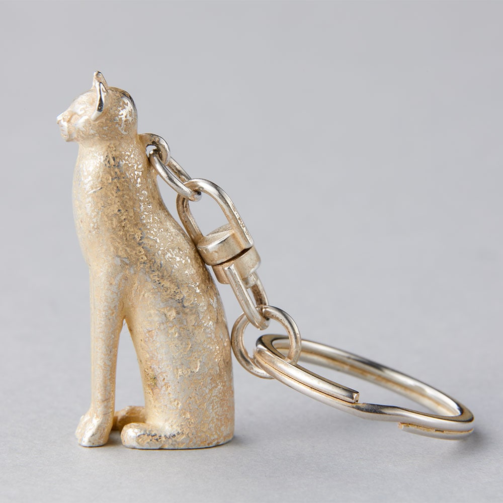 オリジナルキーホルダー_聖猫 古代銀｜アーティゾン美術館オンライン