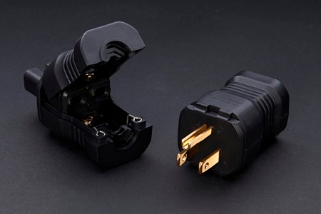 FURUTECH (�ե�ƥå�) FI-15M Plus (R) / (G) �����ǥ������졼���Ÿ��ץ饰 (���������å�/24K���å�)