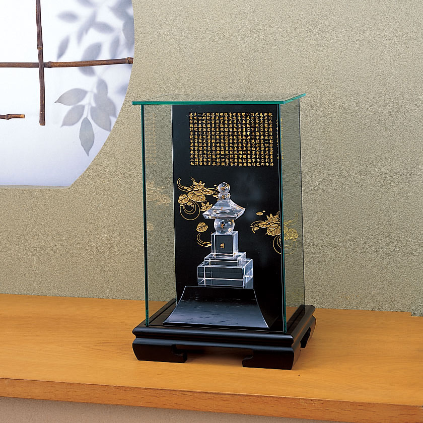 水晶五輪塔（すいしょうごりんとう） | 彫刻・美術・工芸品 | 【公式