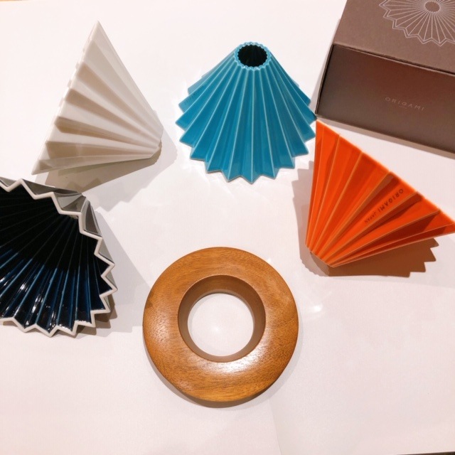 【クリックポスト 】木製ホルダー　ORIGAMI　ロゴ入りドリッパーホルダー　ダークブラウン