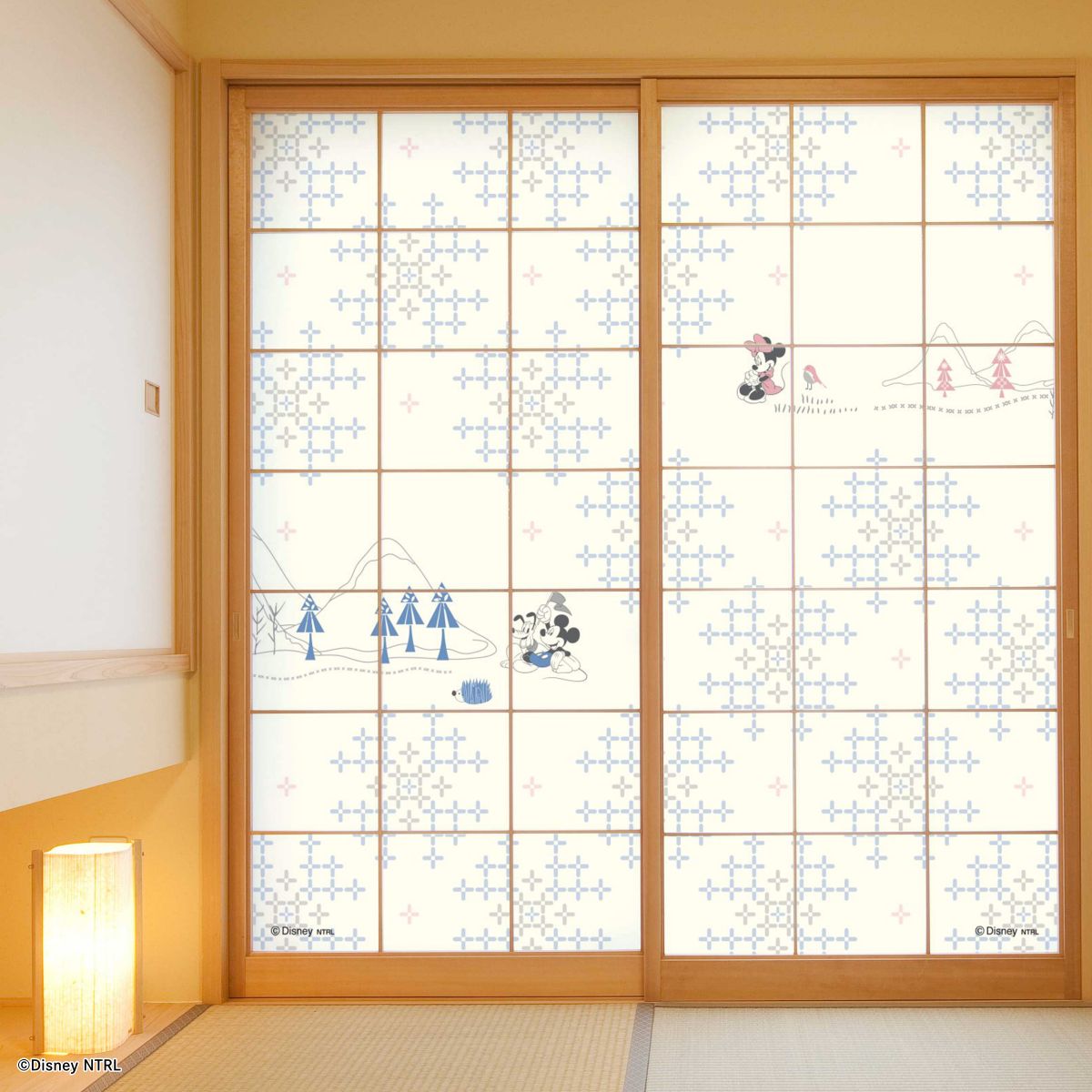 ディズニーキャラクター 障子紙 ミッキー＆ミニー   NTLD-017S のりで貼るタイプ 幅約92cm×長さ約182cm 2枚1組 アサヒペン
