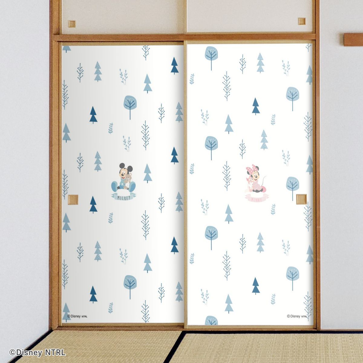 ディズニーキャラクター ふすま紙 ミッキー＆ミニー 森の散歩  NTLD-016F 水で貼るタイプ 再湿 襖紙 幅約92cm×長さ約182cm 2枚1組 アサヒペン