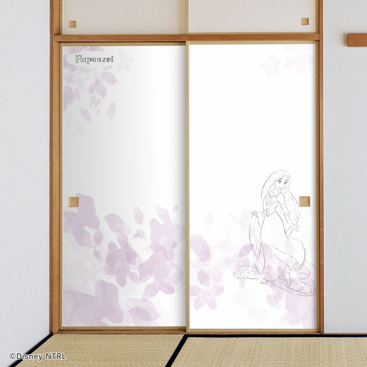 ディズニーキャラクター ふすま紙 ディズニープリンセス 塔の上のラプンツェル NTLD-024F 水で貼るタイプ 再湿 襖紙 幅約92cm×長さ約182cm 2枚1組 アサヒペン