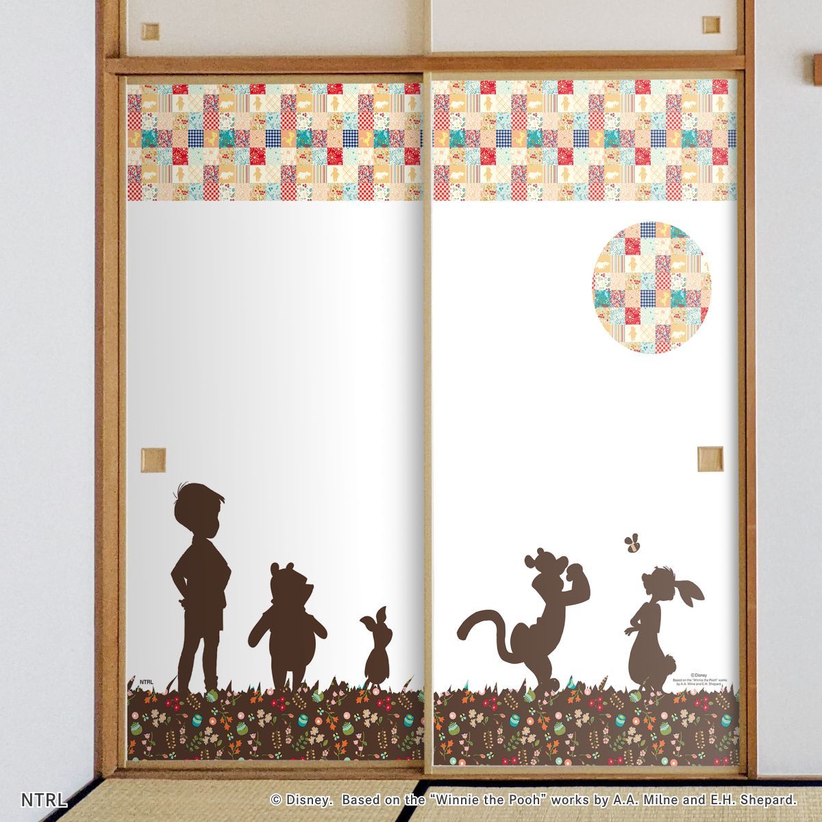 くまのプーさん ディズニーキャラクター ふすま紙  パッチワーク仲間たち  NTLWP-008F 水で貼るタイプ 再湿 襖紙 幅約92cm×長さ約182cm 2枚1組 アサヒペン