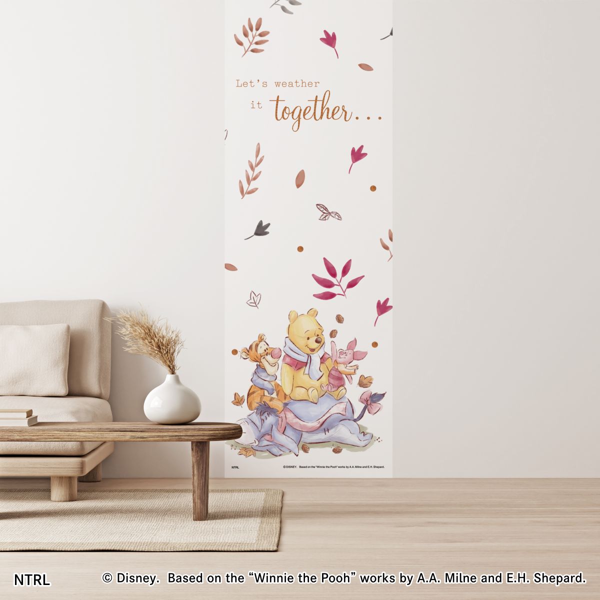 くまのプーさん ディズニーキャラクター のりなし壁紙  オータム NTLWP-001W のり貼りタイプ 幅約97cm×長さ約265cm 1枚入り