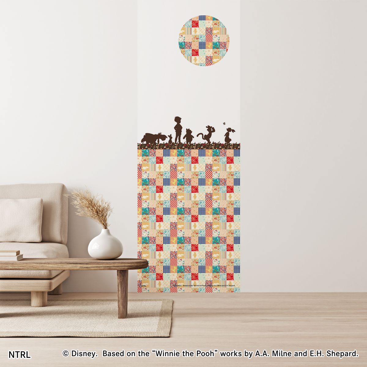 くまのプーさん ディズニーキャラクター のりなし壁紙  パッチワーク仲間たち NTLWP-008W のり貼りタイプ 幅約97cm×長さ約265cm 1枚入り