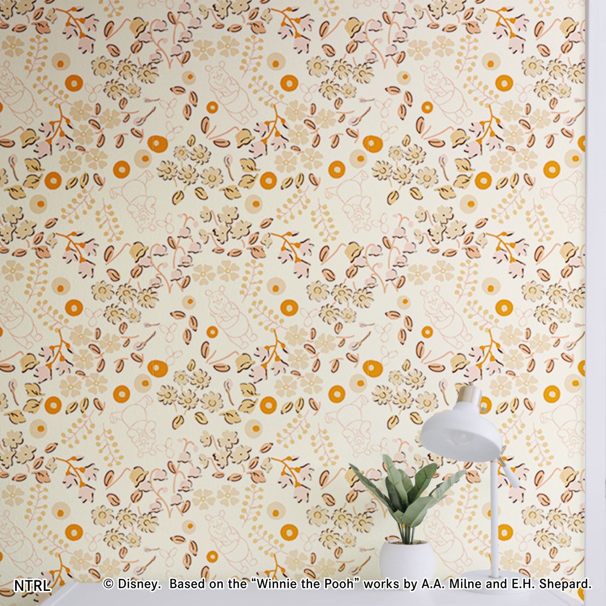 くまのプーさん ディズニーキャラクター のりなし壁紙  ボタニカル NTLWP-010W のり貼りタイプ 幅約97cm×長さ約265cm 1枚入り