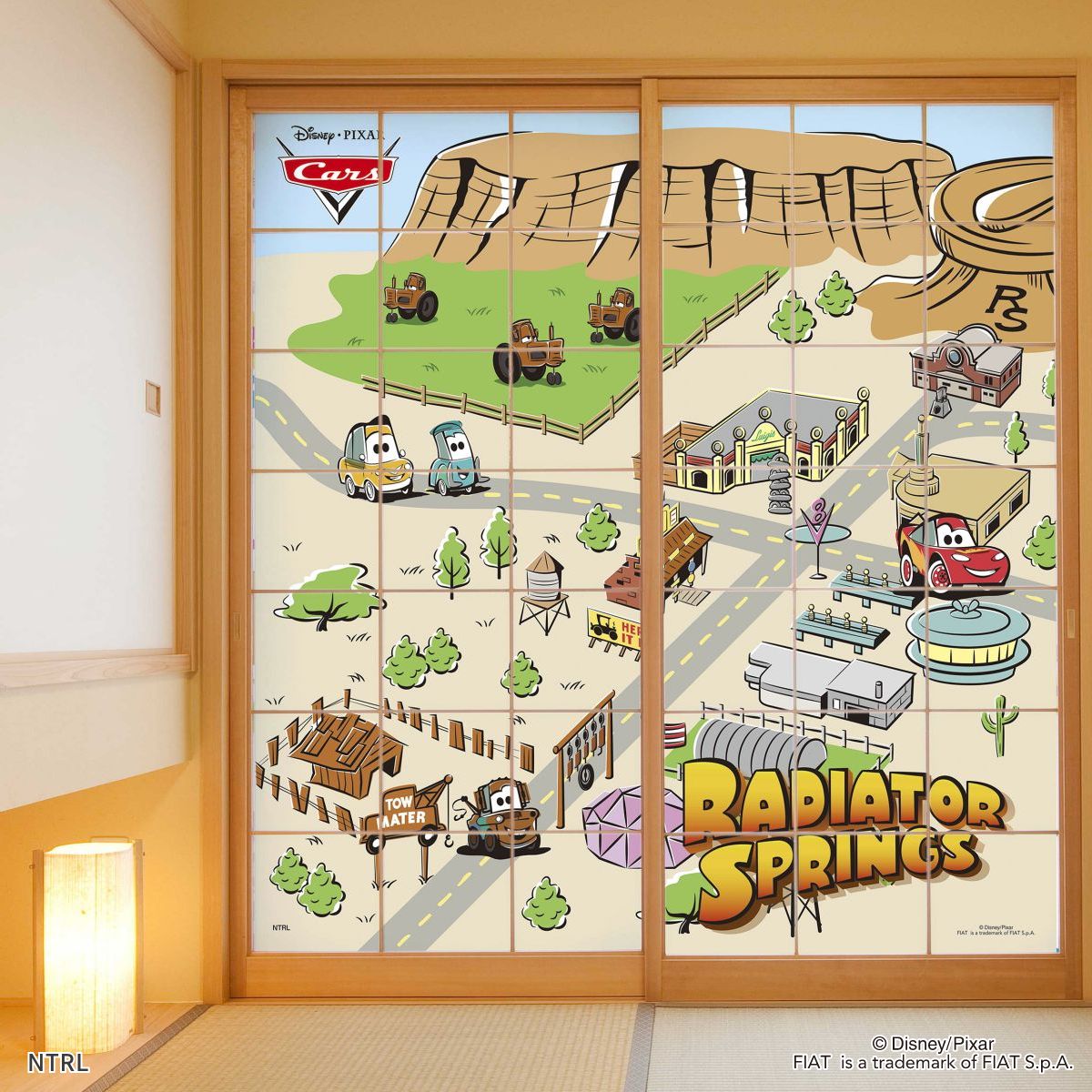 ディズニーキャラクター ピクサー 障子紙 カーズ タウン  NTLX-001S のりで貼るタイプ 幅約92cm×長さ約182cm 2枚1組 アサヒペン