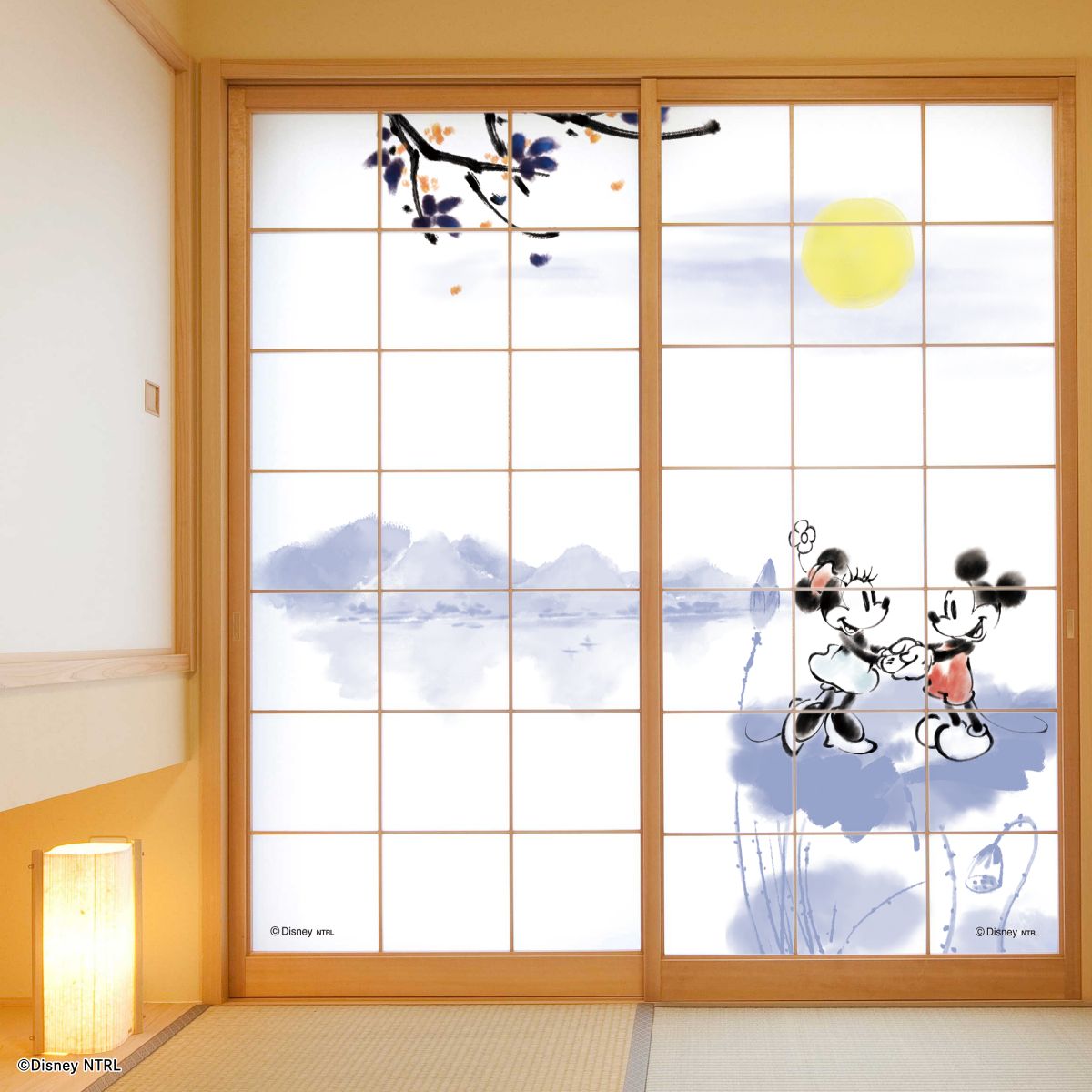 ディズニーキャラクター 障子紙 ミッキー＆ミニー 墨絵  NTLD-005S のりで貼るタイプ 幅約92cm×長さ約182cm 2枚1組 アサヒペン