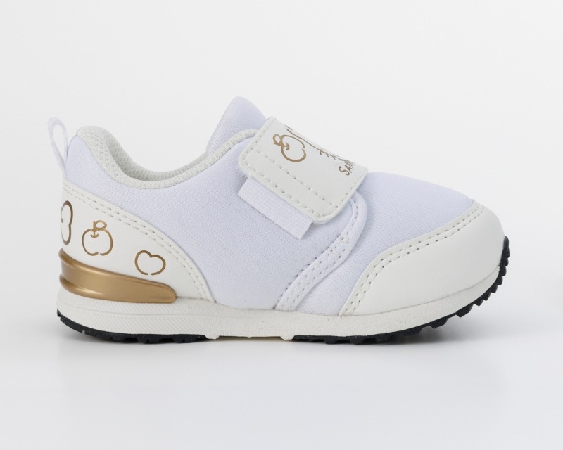 ����ꥪ����饯���� B023 �ۥ磻��