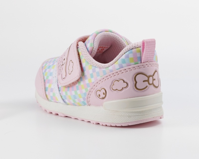 ����ꥪ����饯���� B023 �ԥ�