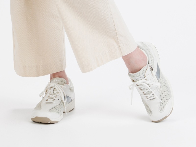 �ڿ����顼�ۥ�ǥ����륦������MS-L �����ܥ꡼