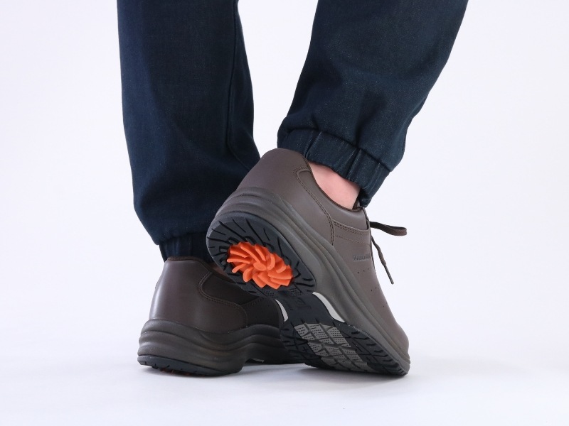 �ڿ����ʡۥ�ǥ����륦������WK M042 �������֥饦��