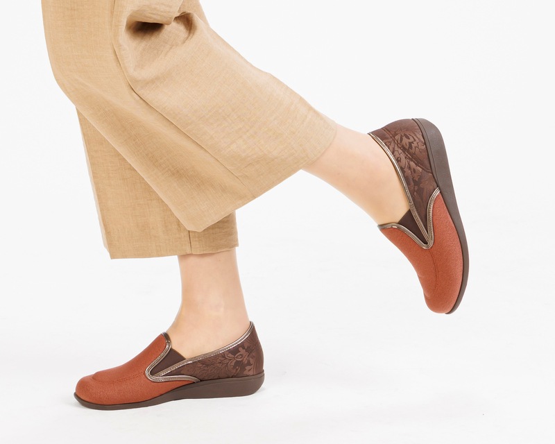 クロワッさん スリッポン】快歩主義 L172 レンガコンビ | すべての商品 | アサヒ