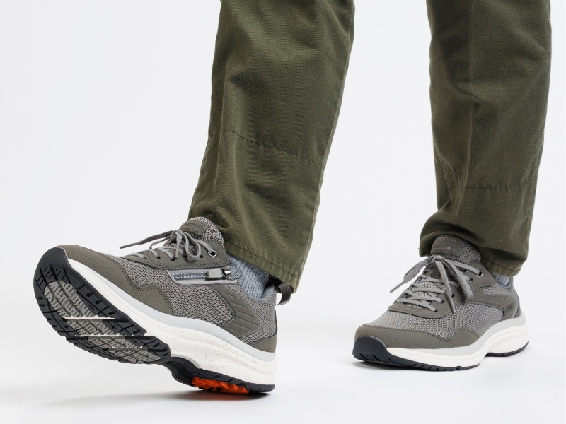 �ڿ͵����ʡۥ�ǥ����륦������ WK M032 ���졼